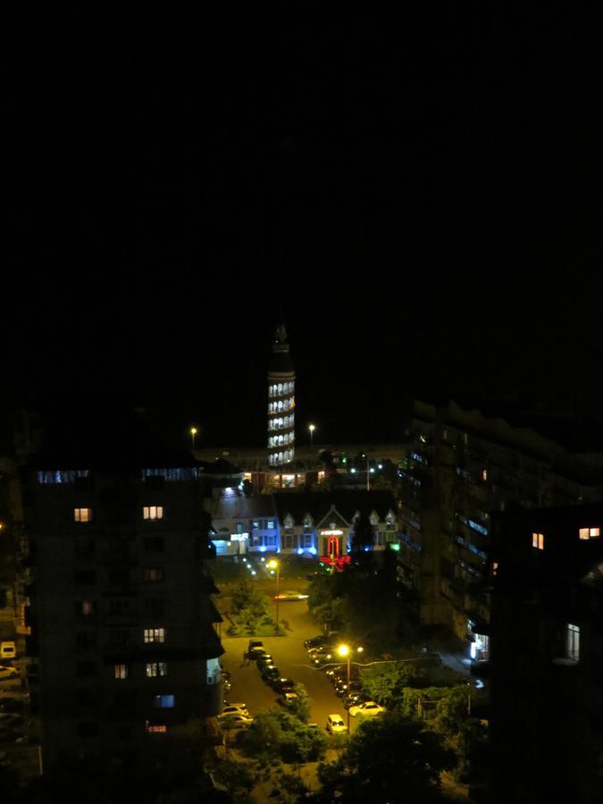 Real Palace 18 Pirosmani Apartament Batumi Zewnętrze zdjęcie